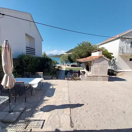 Apartment Kuca Za Odmor >maro<